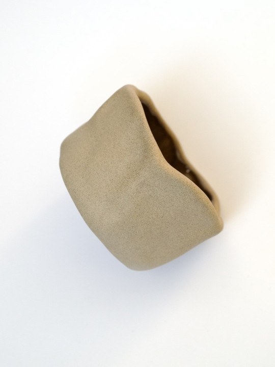 KAMIENNY KUBEK CZARKA 250 ML