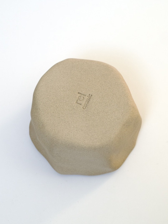 KAMIENNY KUBEK CZARKA 250 ML